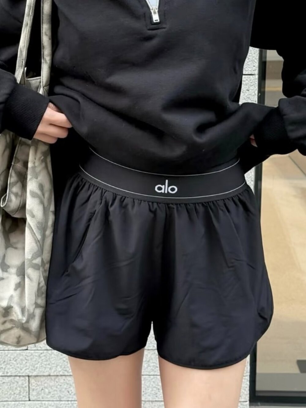 NWT ALO Yoga Black Match Point Short🎇Lightweight Versatile Practical Shorts - Picture 1 of 8